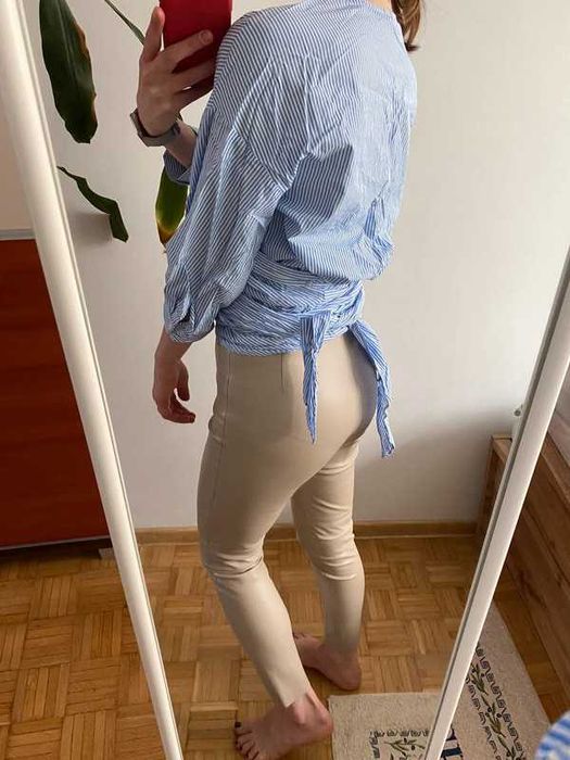Bluzka wiązana kopertowa H&M