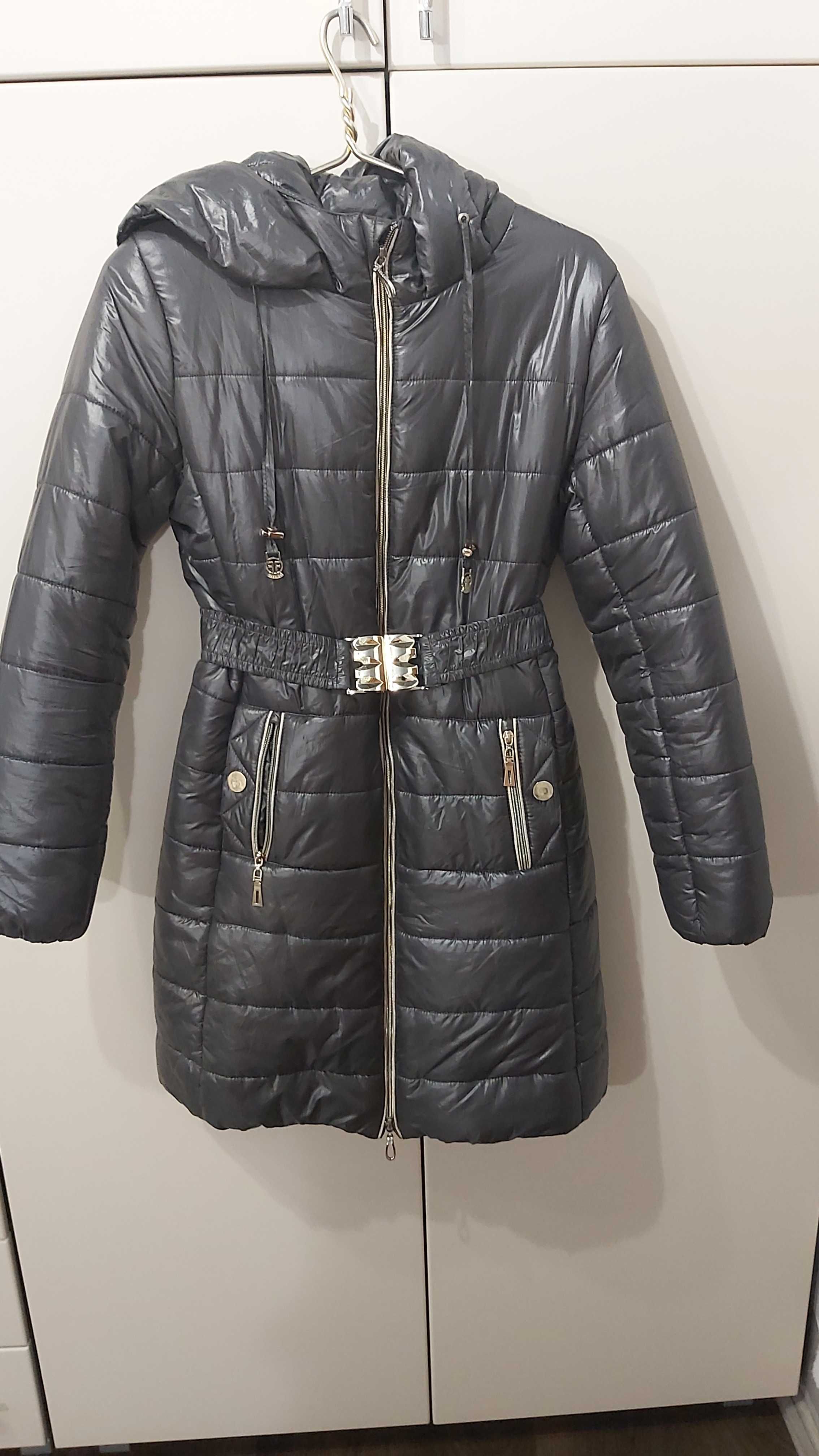 Новая женская демисезонная куртка, размер 48-50