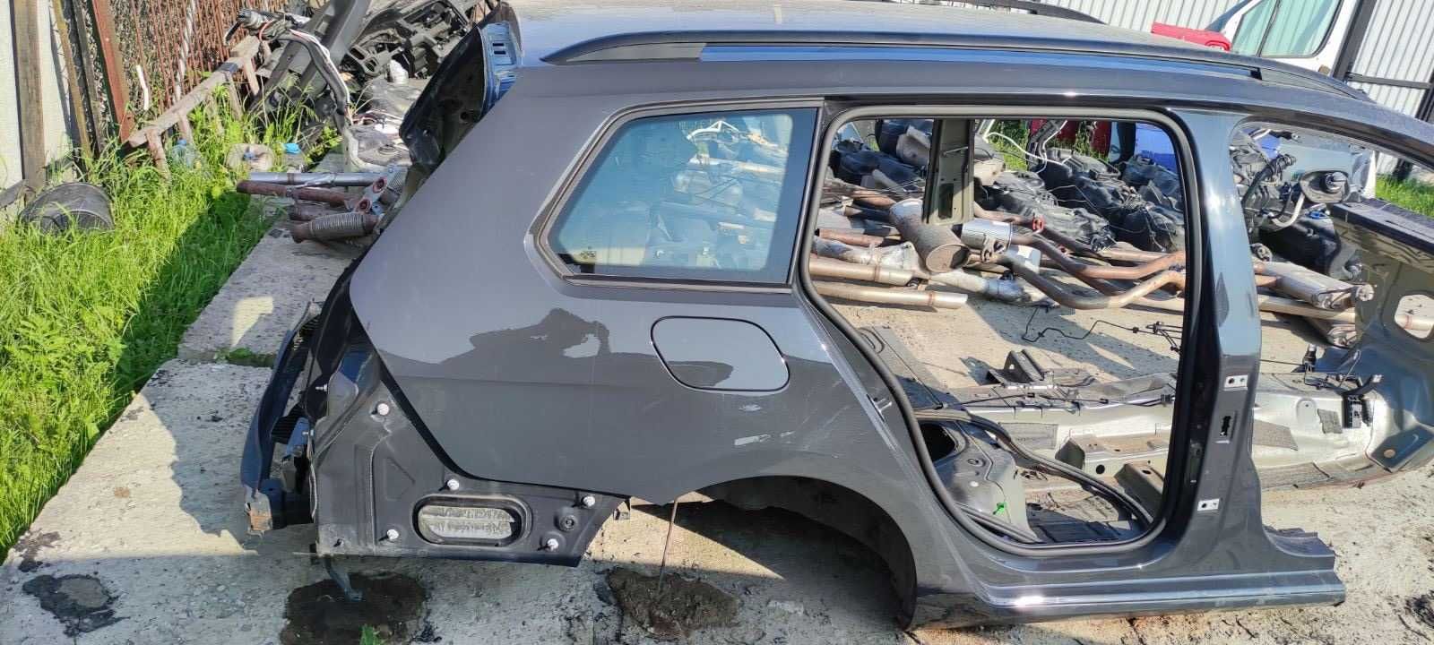 Задня четверть крило Golf 7 універсал Європа USA права ліва
