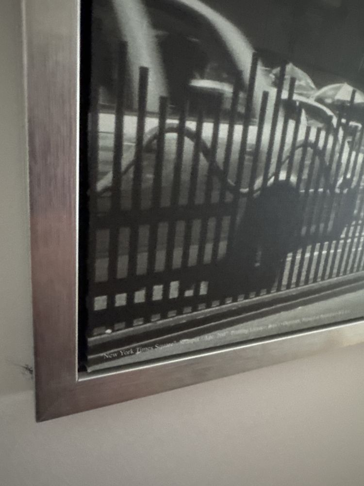 Quadro ikea com tela em excelente estado!