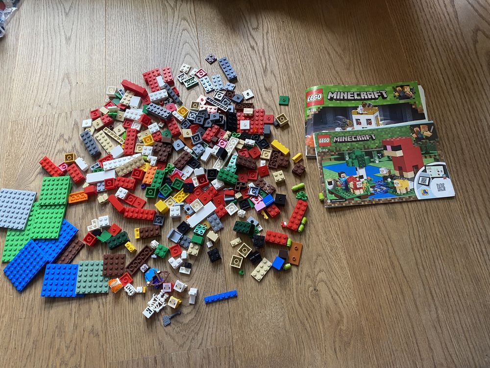 Lego Monecraft dwa zestawy: 21153 i 21145