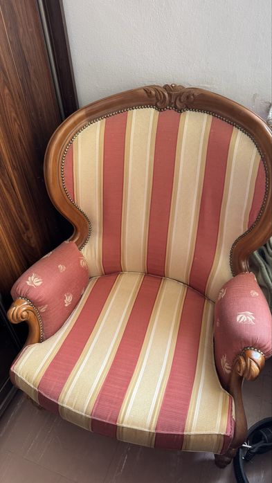 Zestaw fotel i sofa w stylu ludwikowskim-zestaw wypoczynkowy