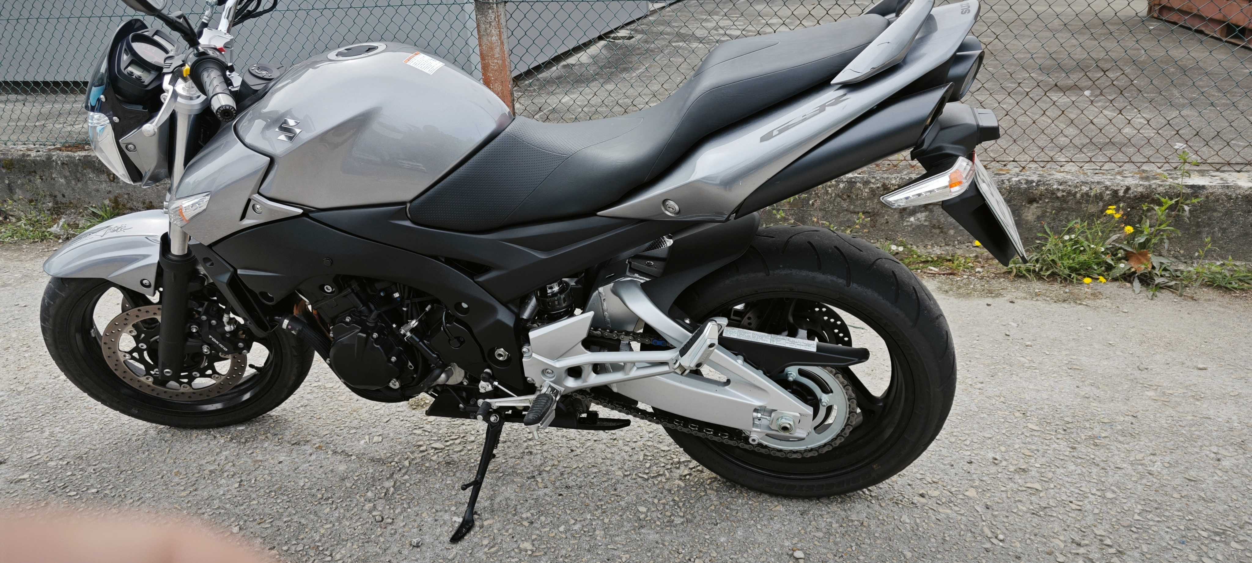 Suzuki gsr600 72kw