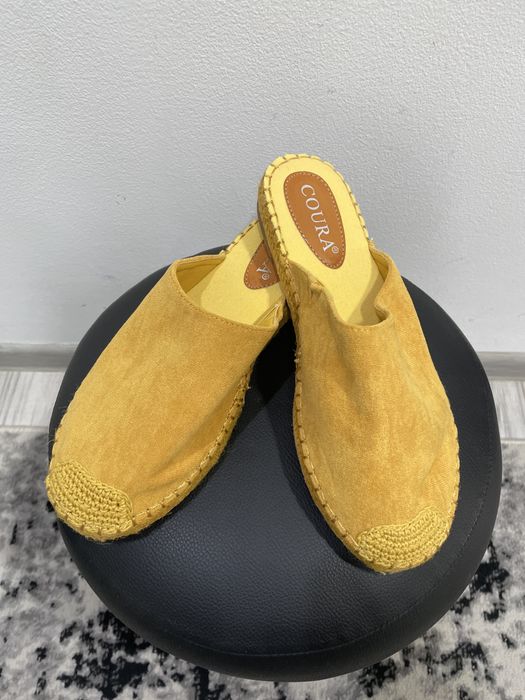 Klapki damskie zamszowe