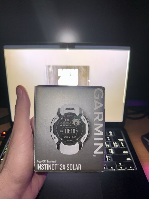 Смарт-годинник Garmin Instinct 2X Solar 51мм білий