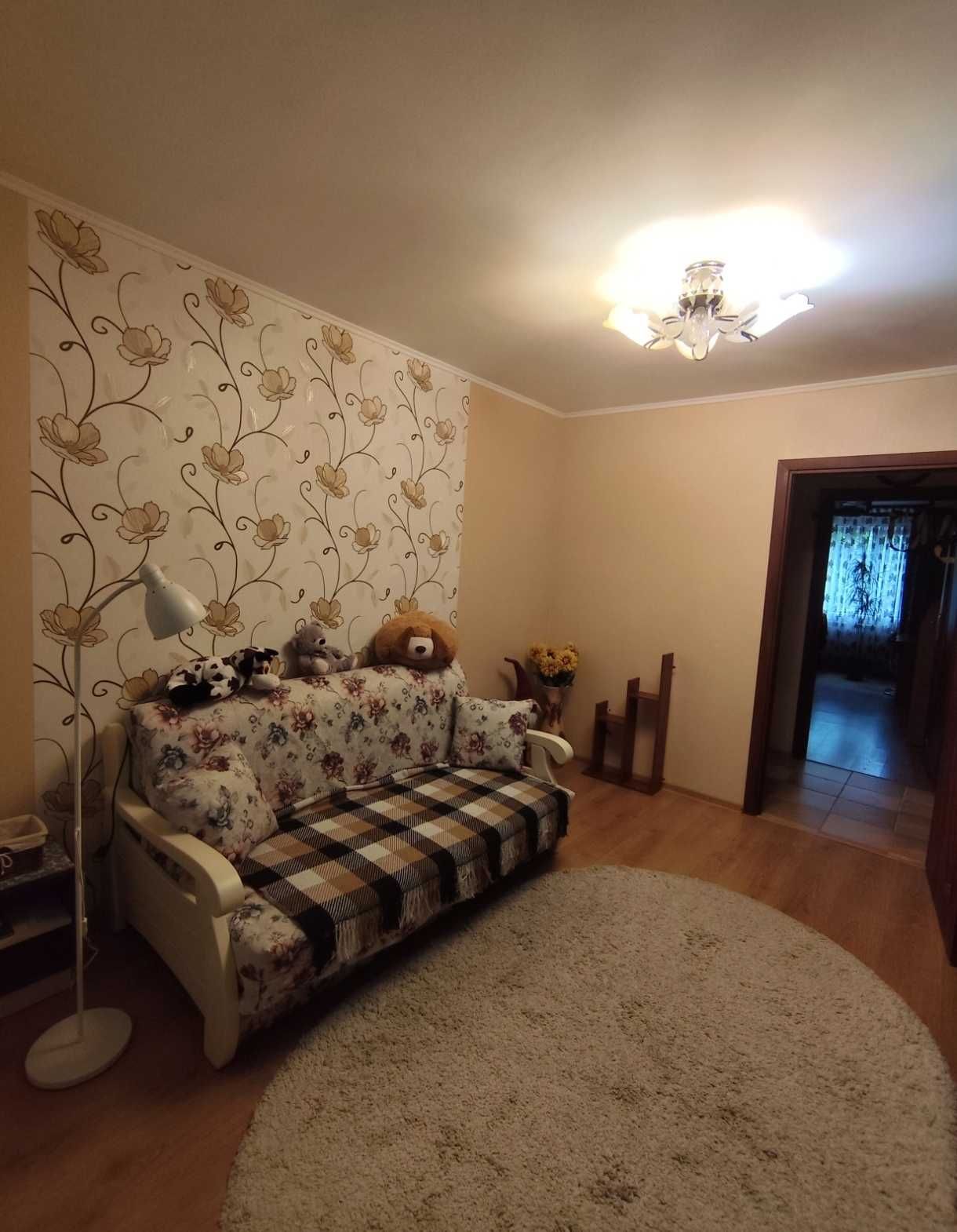 № 13705 - 2 к. квартира, Богунія, просп. Миру, 1/5 пов., панель, 44 м2