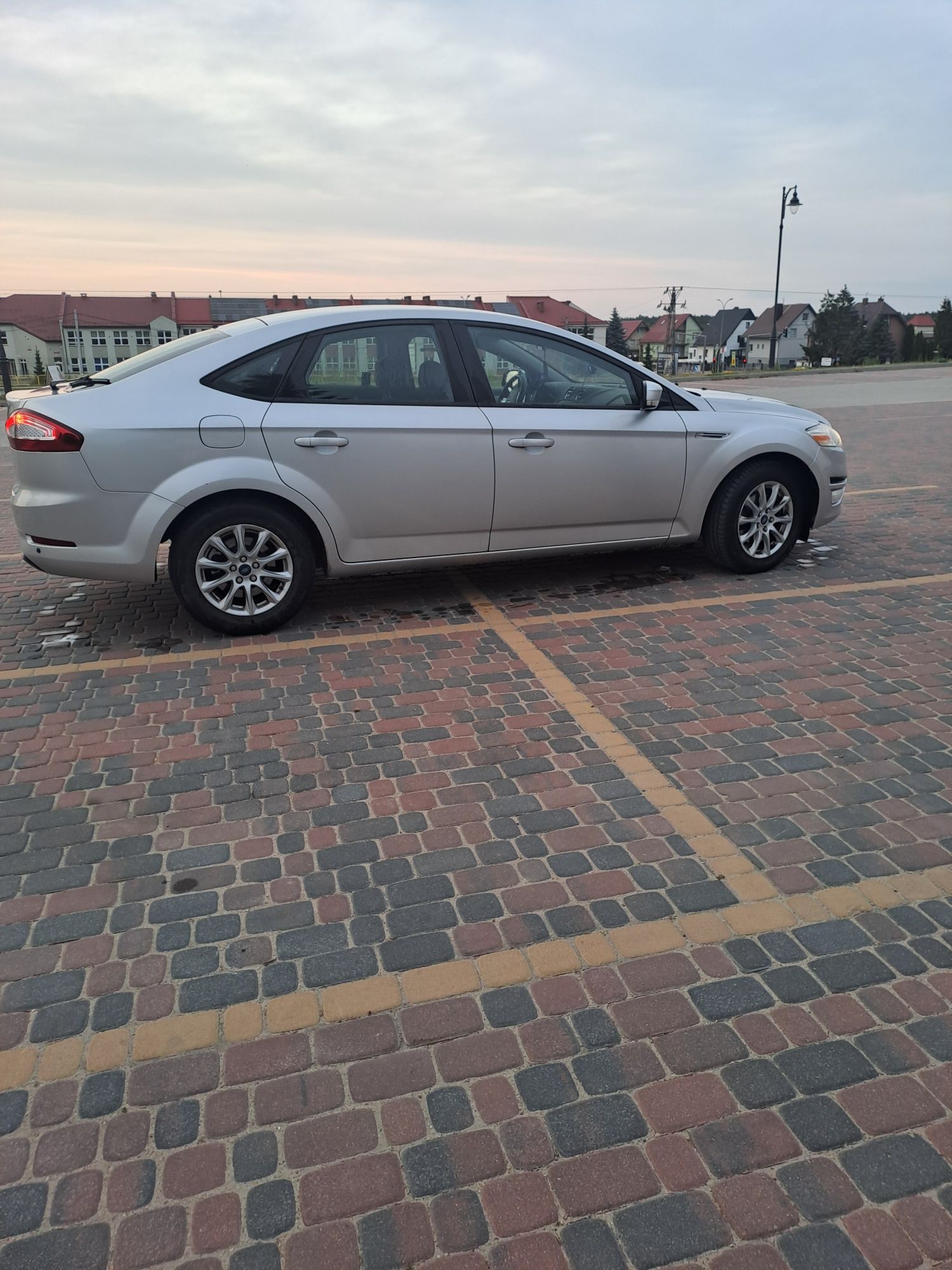 Ford Mondeo 2013r