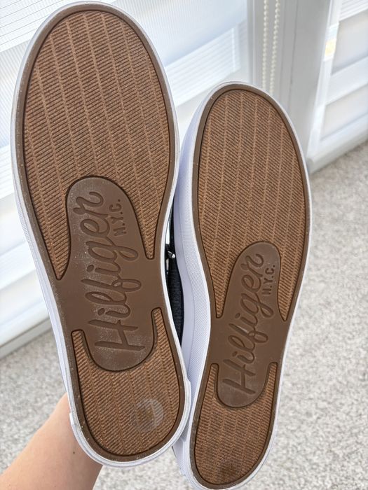 Лофери сліпони нові tommy hilfiger