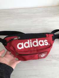 Бананка Adidas