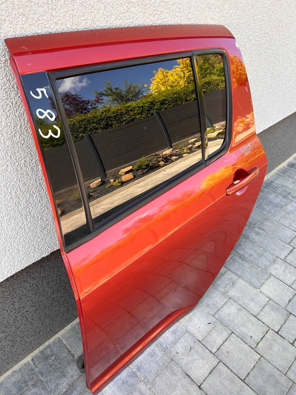 Drzwi tył tylne lewe suzuki swift mk6