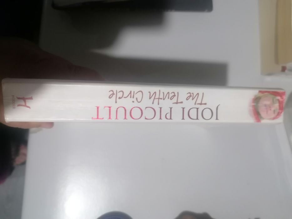 The Tenth Circle. Portes de envio incluídos.