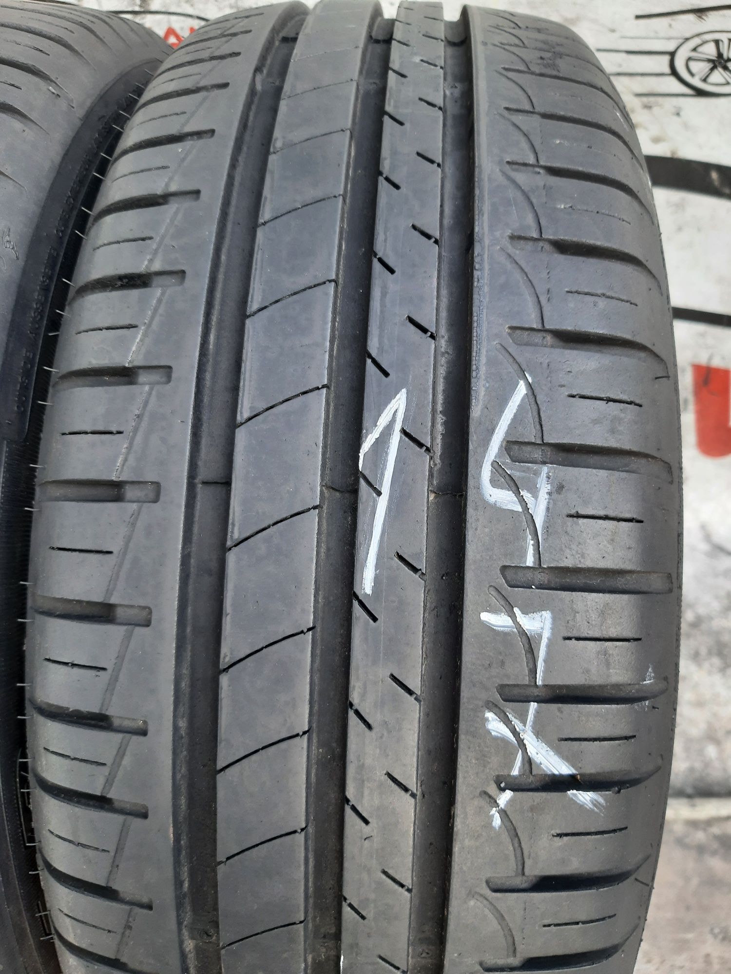 4x 185/55r15 Goodyear EfficientGrip