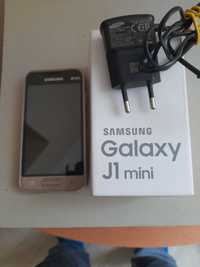 Продам мобильный телефон Samsung Galaxy J1 mini