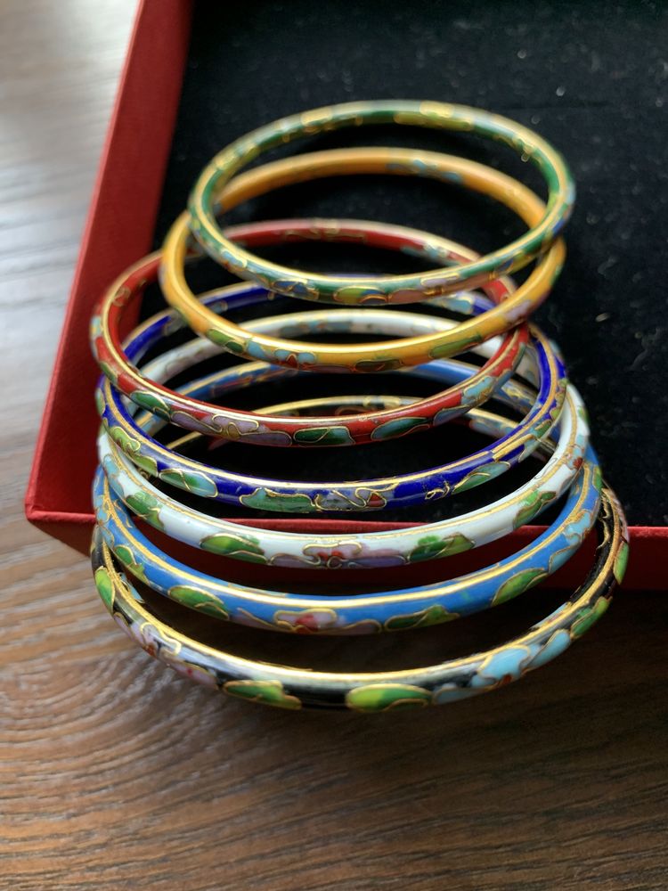Conjunto de 7 Escravas Chinesas em Cloisonné, Oriental, China