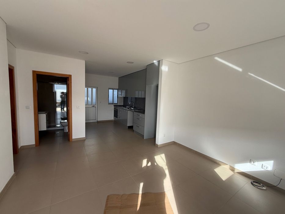 ALUGO T2 FOLGOSA - MAIA