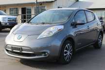 2016 Nissan LEAF S