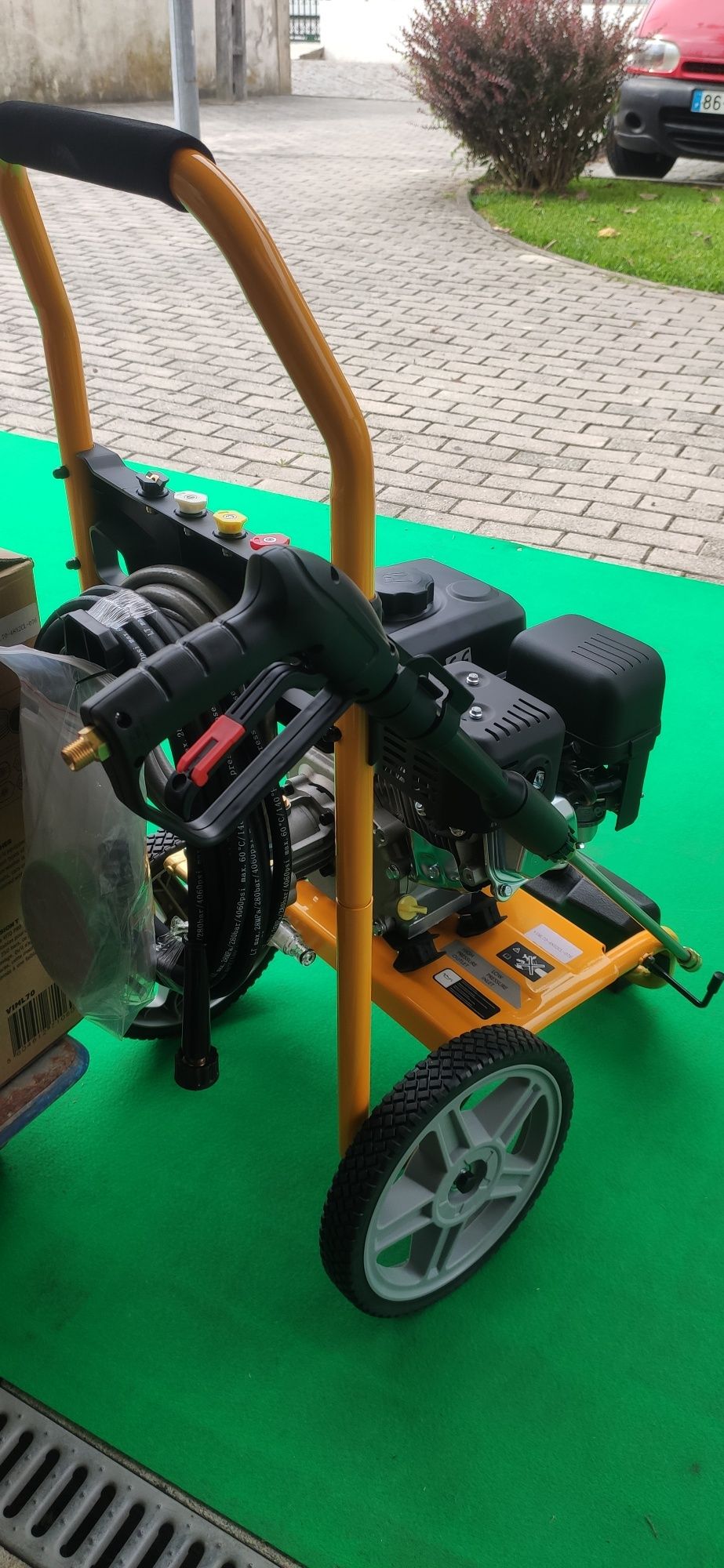 Máquina Lavar a Pressão a Gasolina Vito 250 Brs Motor 207Cc 7 CV