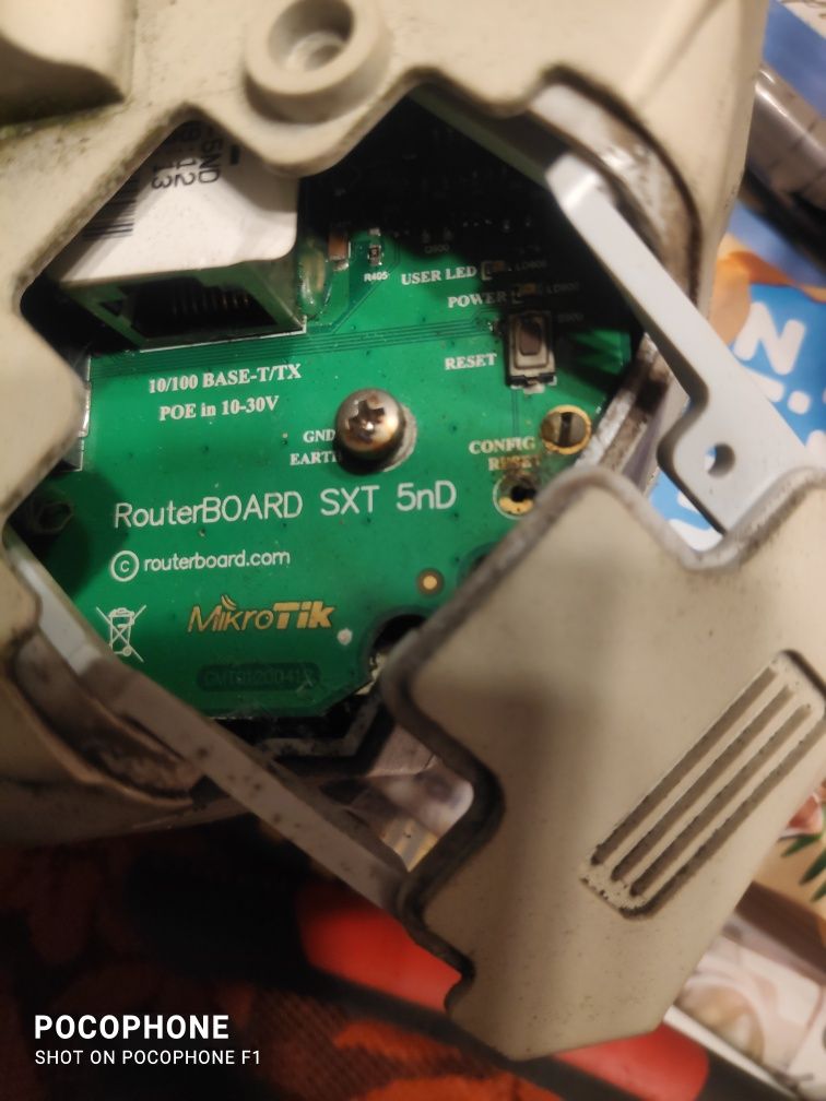 Micro Tic Router Board SXT 5nD