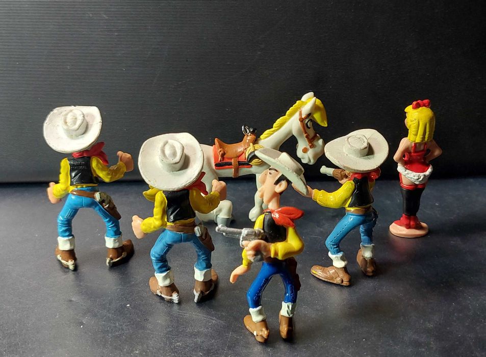 Bonecos em PVC. Galeria Lucky Luke