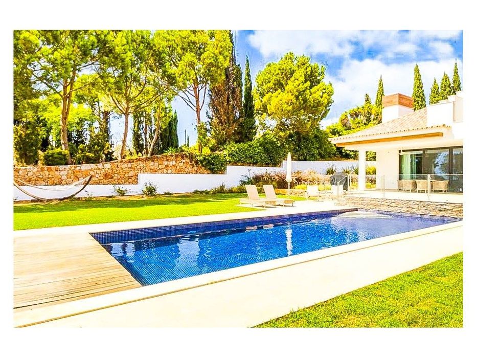 Moradia Moderna com Vista Mar em Almancil Algarve