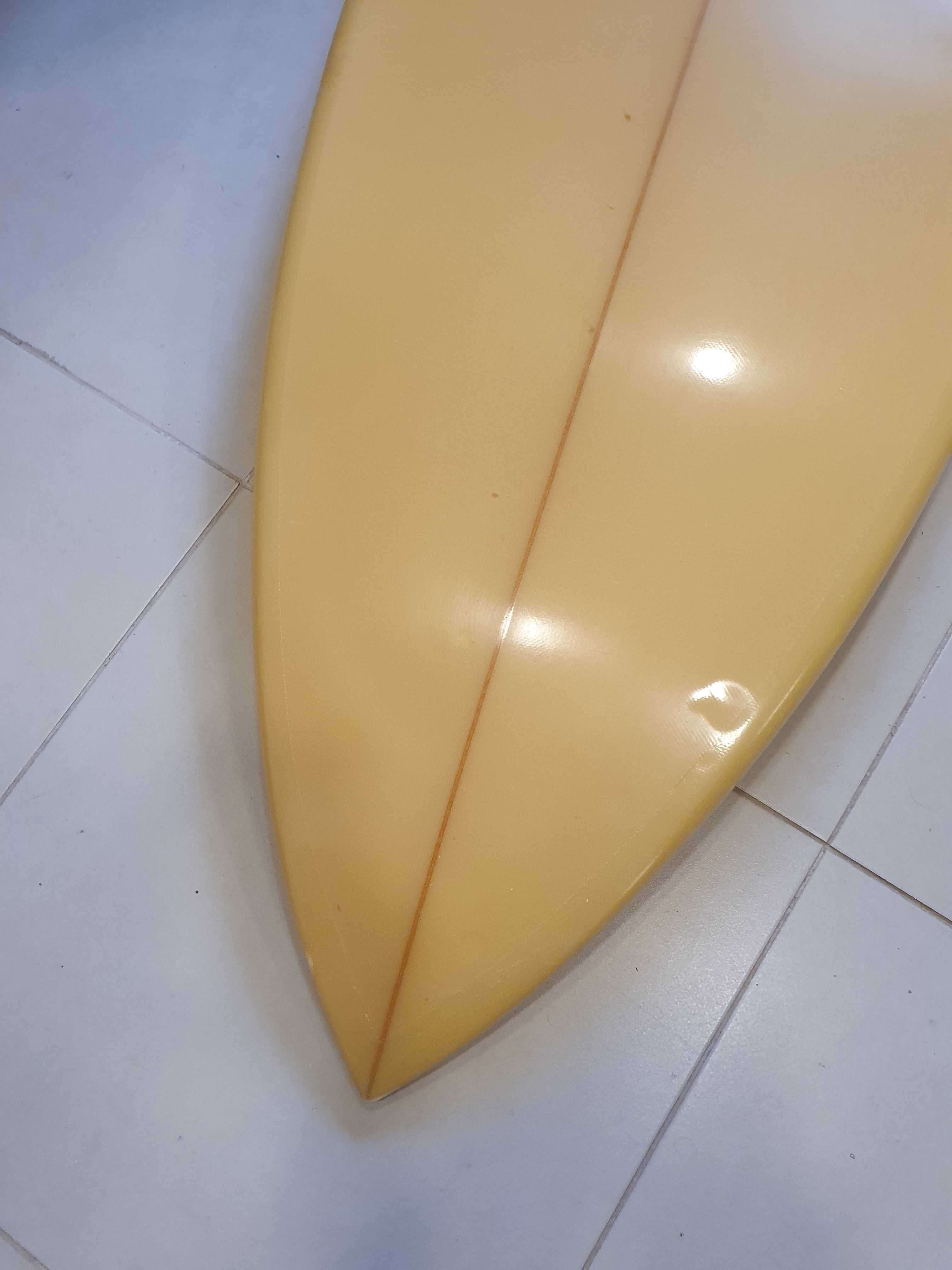 Prancha de surf Creative Design 6'6" single fin (adquirida - anos 80)