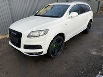 Крило крила четверть audi q7 4l 05-2015 ауді ку7 крило ліве-праве LY9C