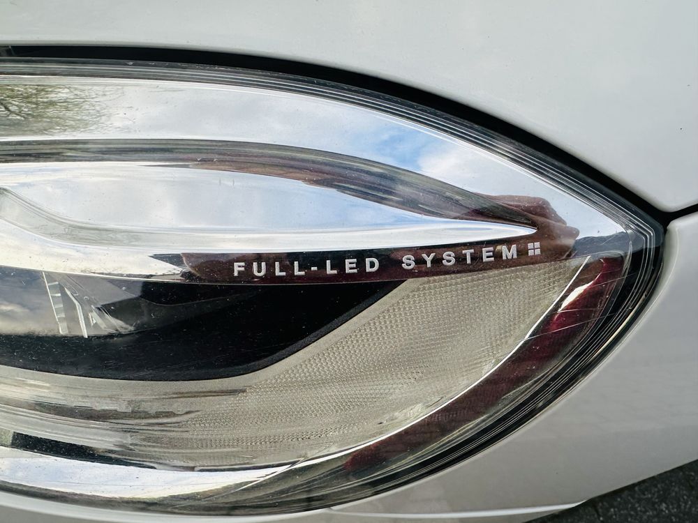 Volvo v40 D3 2.0d 150km 2016 automat full led bezwypadkowy półskóry