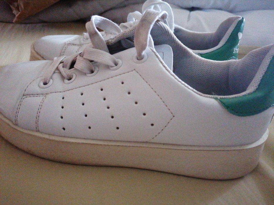 Sapatilhas brancas tam. 35