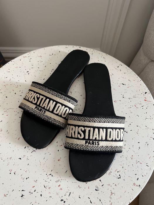 Christian Dior klapki roz 39