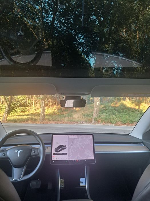 Tesla Model 3 longe Range plus de 325cv 60KWH 100% Elétrico
