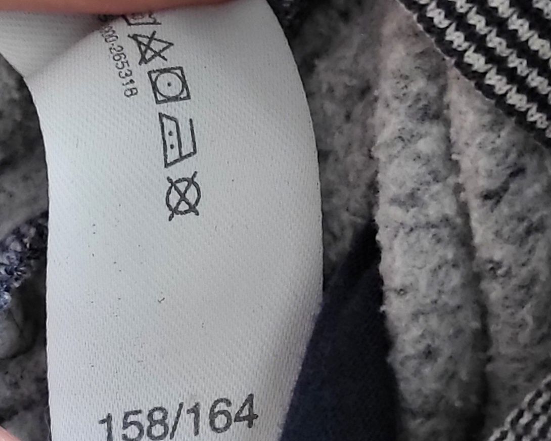Bluza C&A 158-164 black friday wyprzedaż garażowa