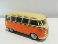 Model metalowy Volkswagen 1960 Classical Bus T1