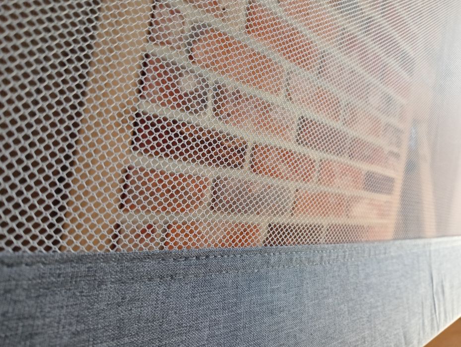 Wysoka Barierka zabezpieczająca na łóżko