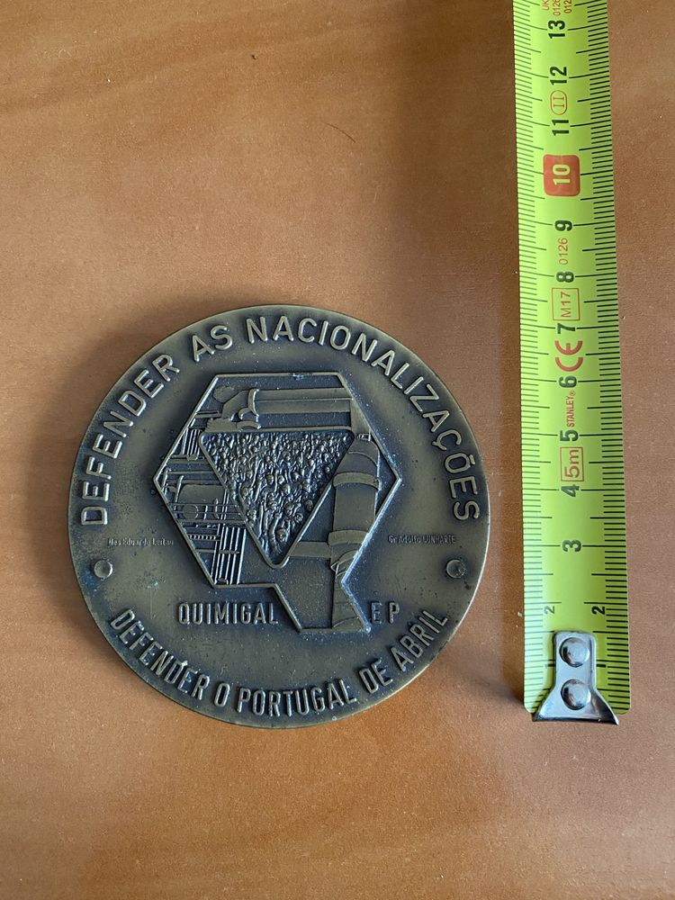 Medalhas comemorativas Quimigal e Bombeiros