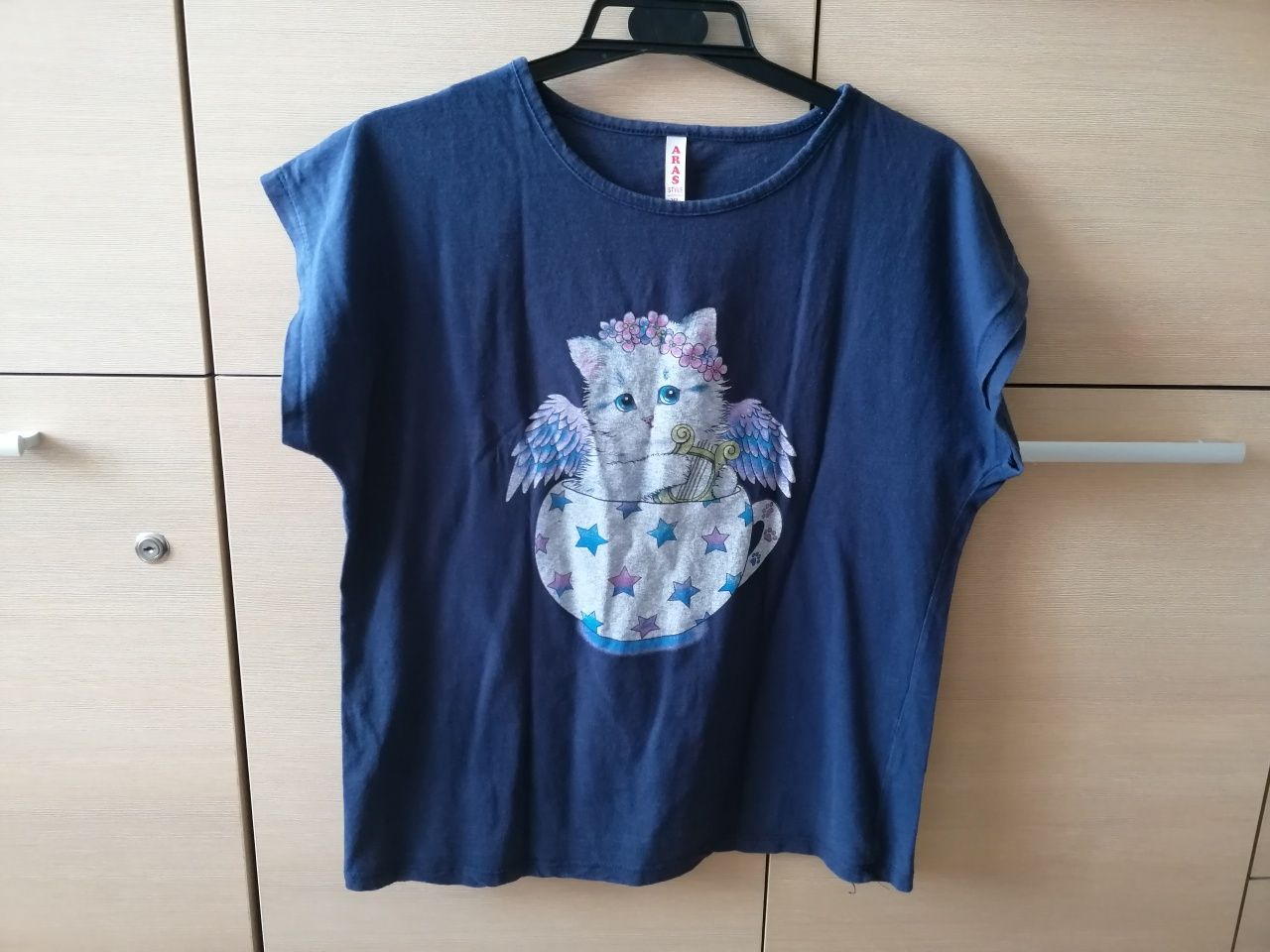 Koszulka z nadrukiem kota