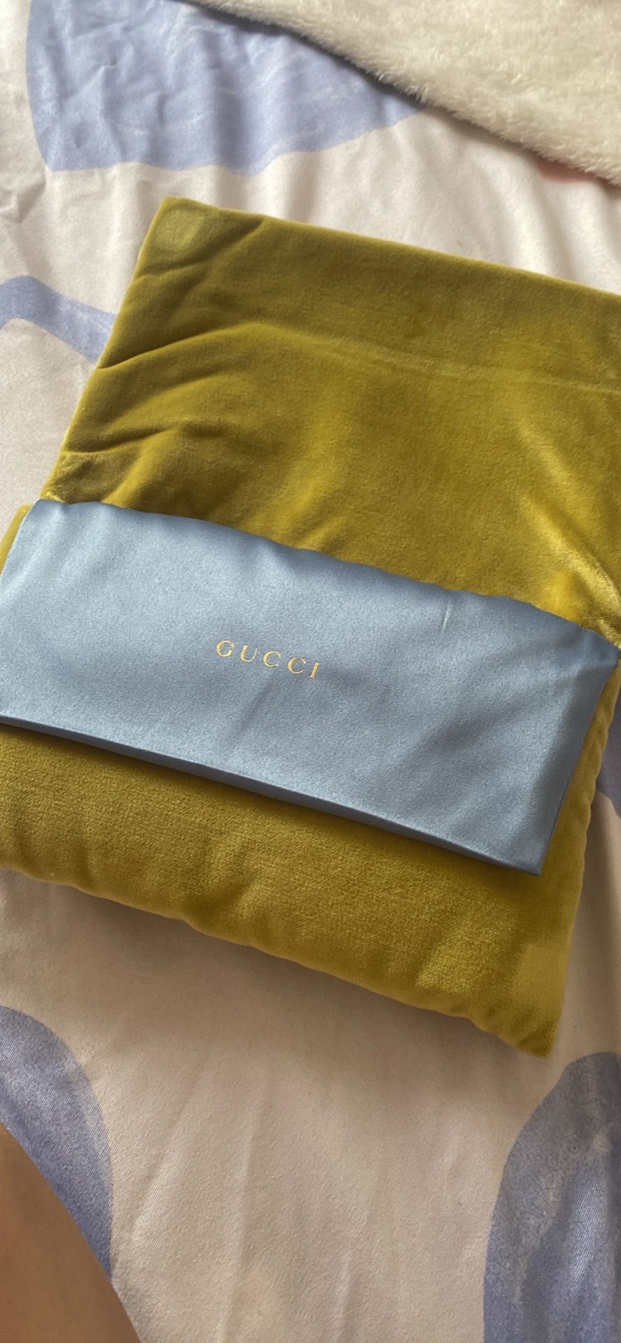 Vendo óculos gucci