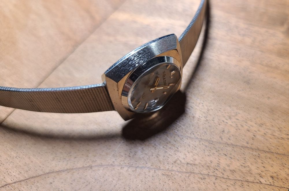 Винтажные редкие коллекционные часы RADO McKinley (Swiss Made)