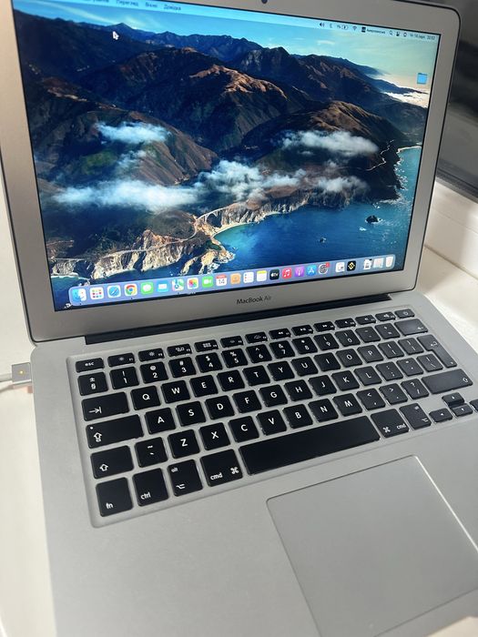 Без предоплат! Macbook air 2 з коробкою та зарядкою в комплекті