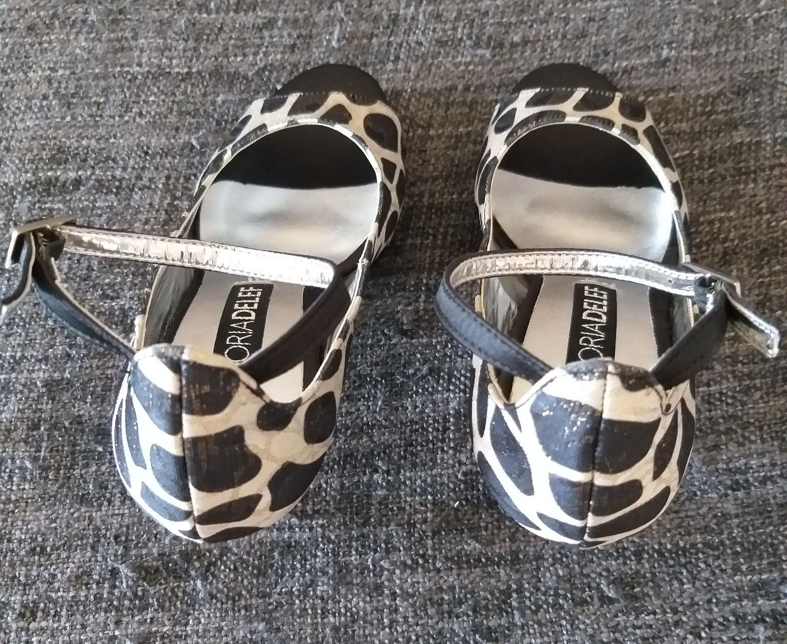 Sapatos como novos, 36