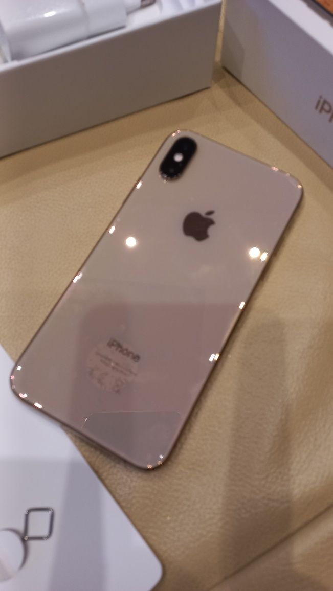 Telefon IPhone XS