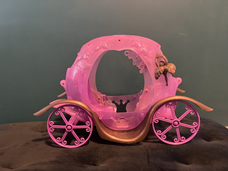Karoca zabawkowa dla lalki barbie
