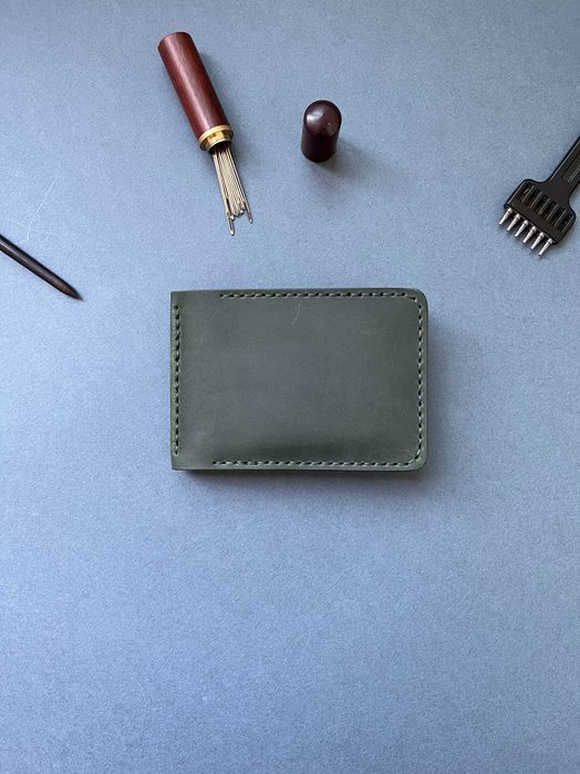 Зажим для денег/ Притиск для коштів