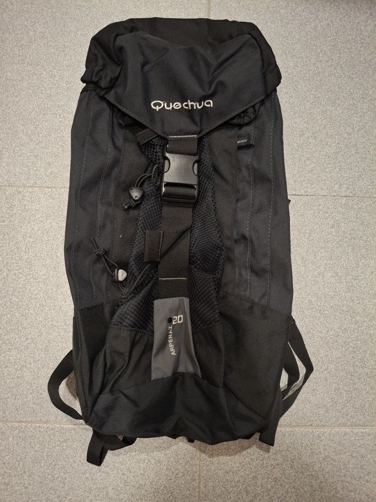 Mochila de Trekking Quechua