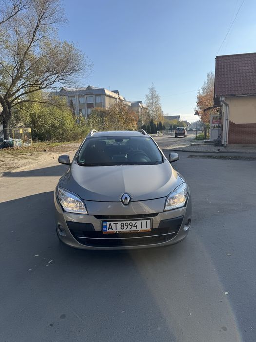 RENAULT MEGANE 3  коробка автомат (не робот)