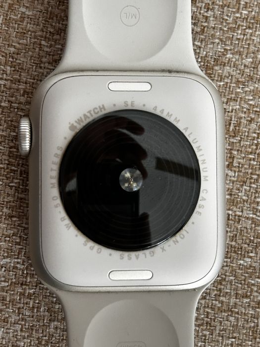 Apple Whatch SE  GPS 44mm Luz das Estrelas c/bracelete disportiva