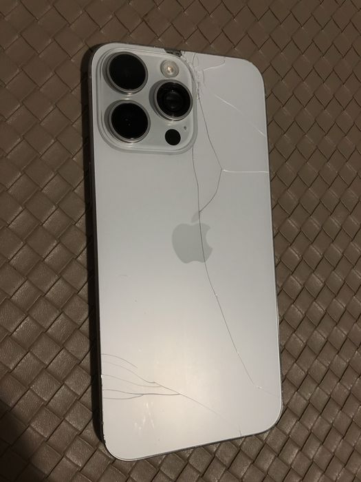 iPhone 15 pro max silver 256GB