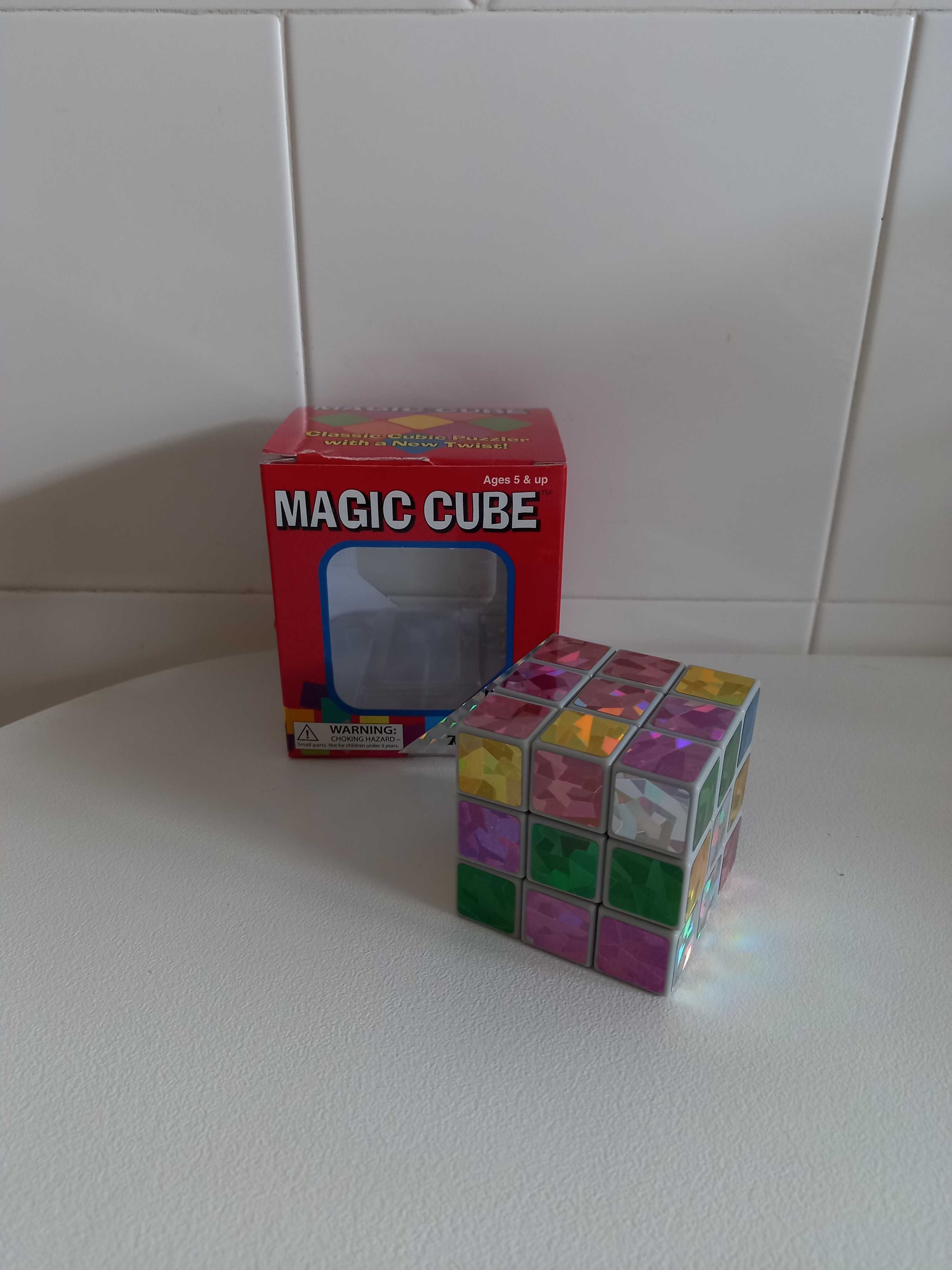 Jogos Tabuleiro - Colorflash, Magic, Ovo, xadrez, cubo mágico...
