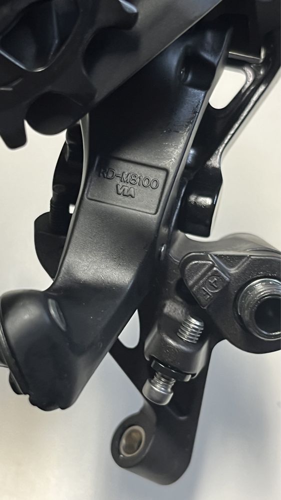 Przerzutka tylna Shimano RD-M8100 SGS (długi) 12 rz. Nowa 12s