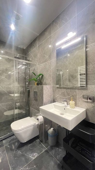 Двоповерхові апартаменти Чернівці світло і вода не вимикаються