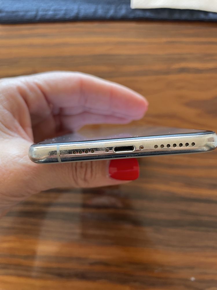 Iphone 11 pro max 64 GB